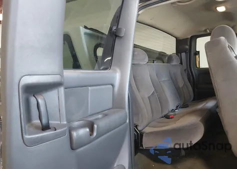 2004 GMC Sierra 2500Hd Sle из США, поврежденный, VIN 1GTHK29144E141165